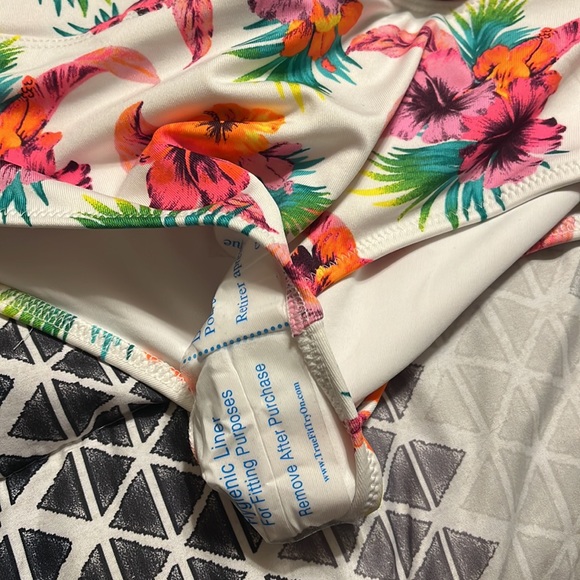 Cheeky Boyshort Bikini Bottom PINK - Picture 5 of 5